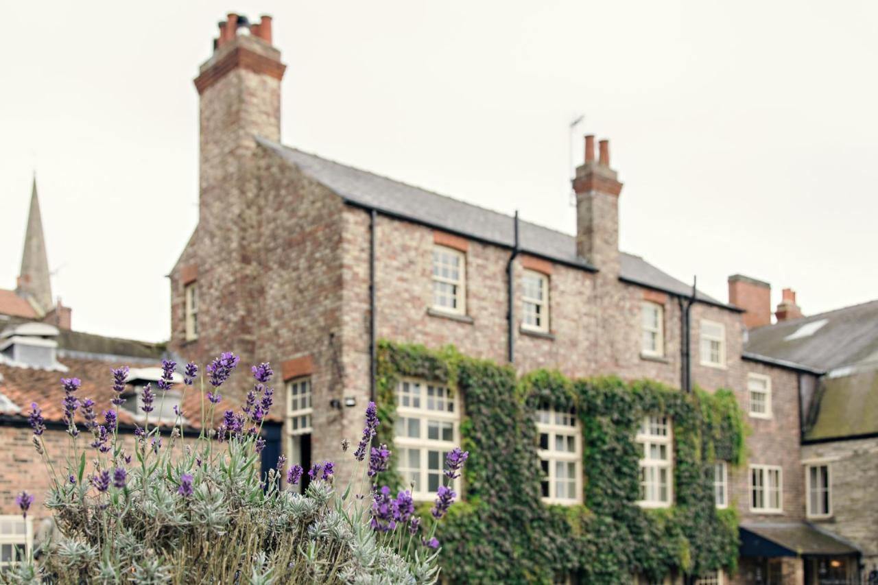 The White Swan Inn Pickering Exterior foto