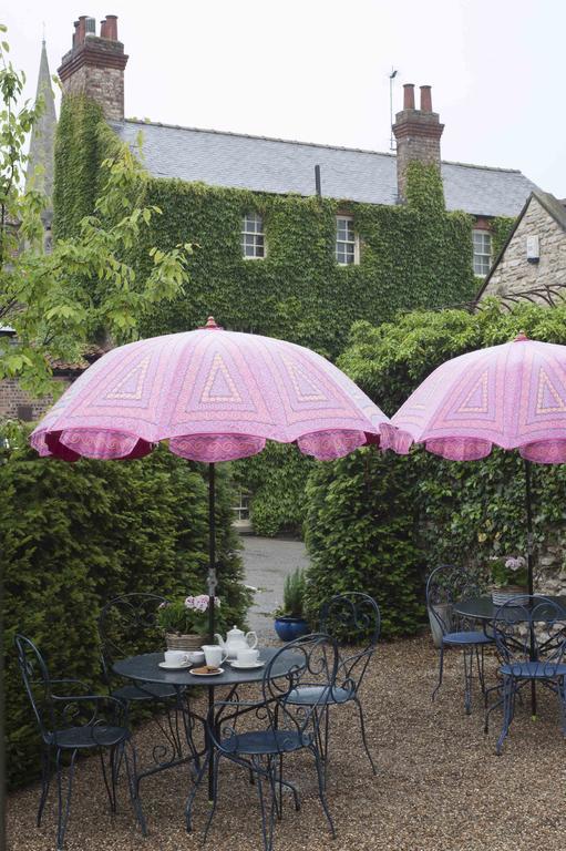 The White Swan Inn Pickering Exterior foto
