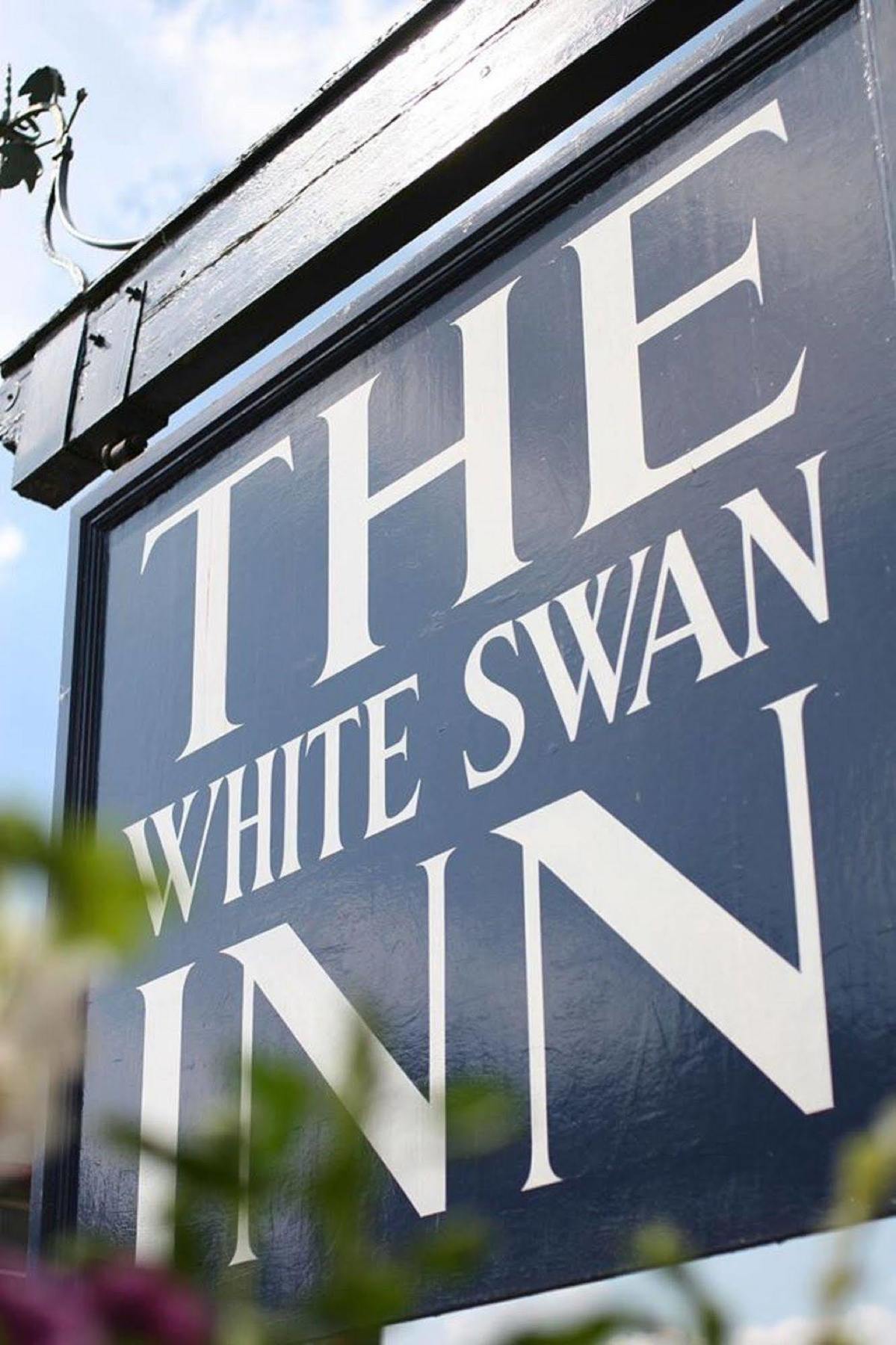 The White Swan Inn Pickering Exterior foto